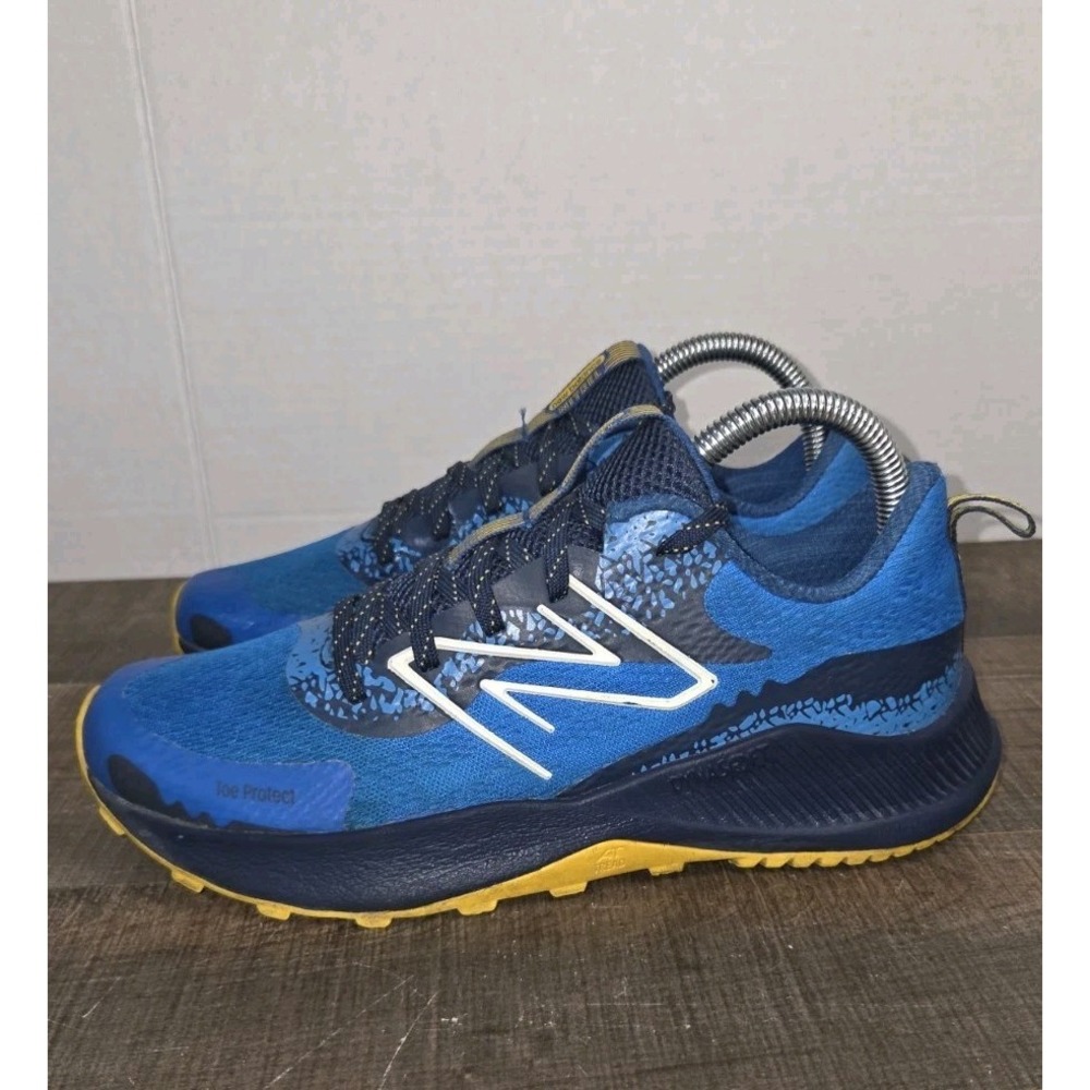 New Balance DynaSoft Nitrel v5 Boy 5 Blue Trail Hiking Low Shoes GPN1RLA5